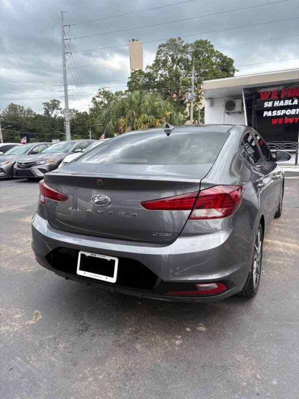 2020 Hyundai Elantra