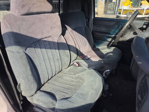 2000 Chevrolet S-10
