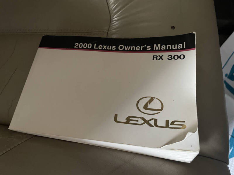 2000 Lexus RX 300