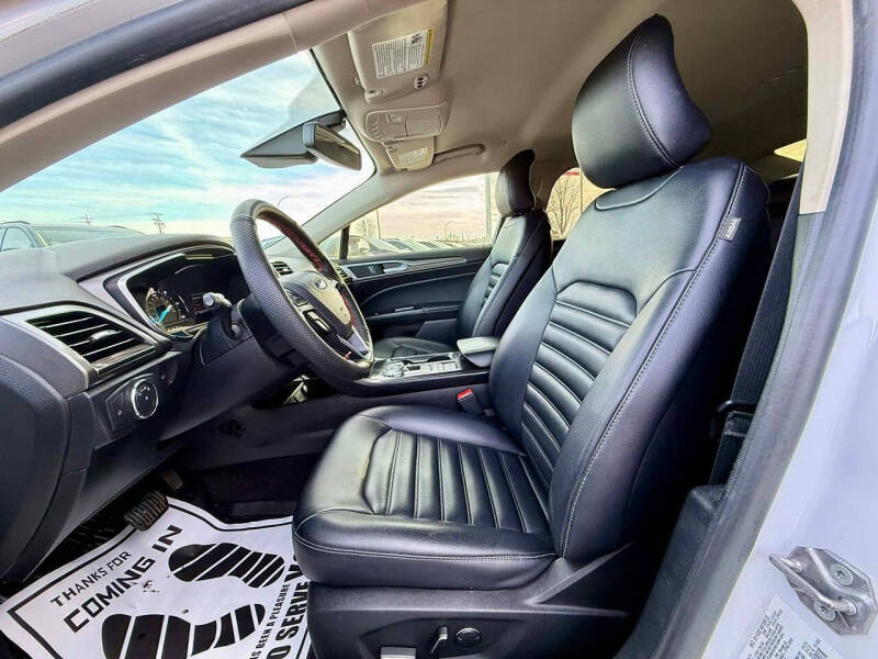 2019 Ford Fusion Hybrid SEL