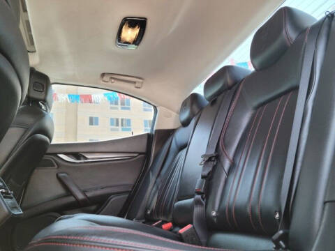 2016 Maserati Ghibli