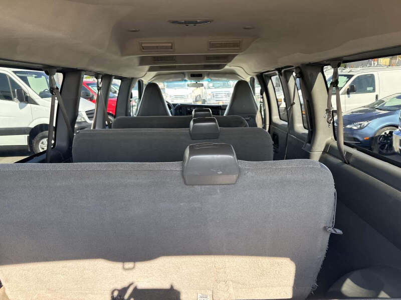 2017 Chevrolet Express LT 3500