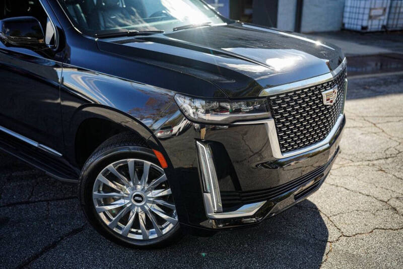 2022 Cadillac Escalade ESV Luxury