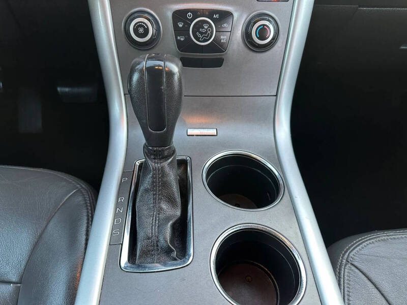 2013 Ford Edge SE