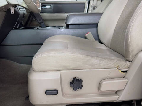 2013 Ford Expedition XLT
