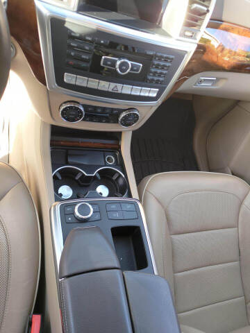 2013 Mercedes-Benz GL-Class GL 550 4MATIC