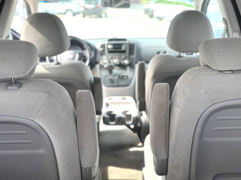 2008 Kia Sedona