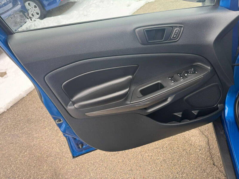 2020 Ford EcoSport SES