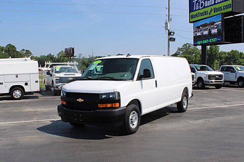 2025 Chevrolet Express 3500