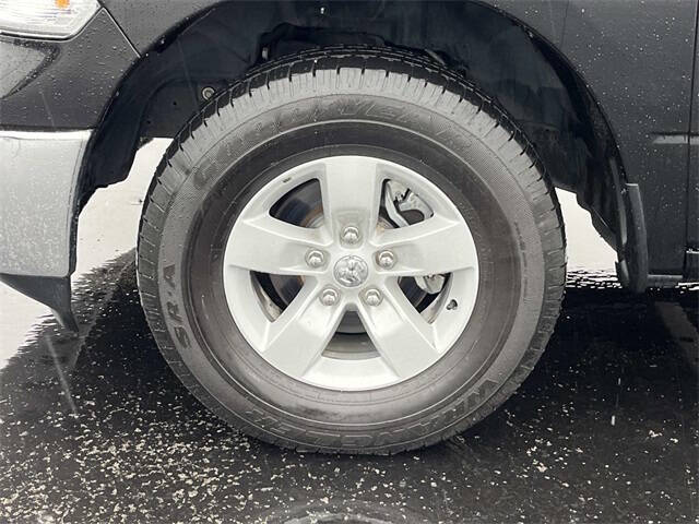 2024 RAM 1500 Classic SLT