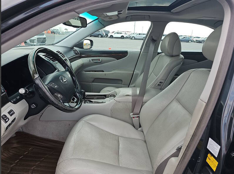 2007 Lexus LS 460