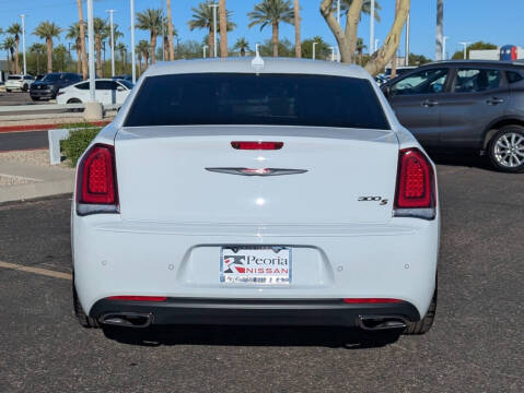 2022 Chrysler 300 S V6