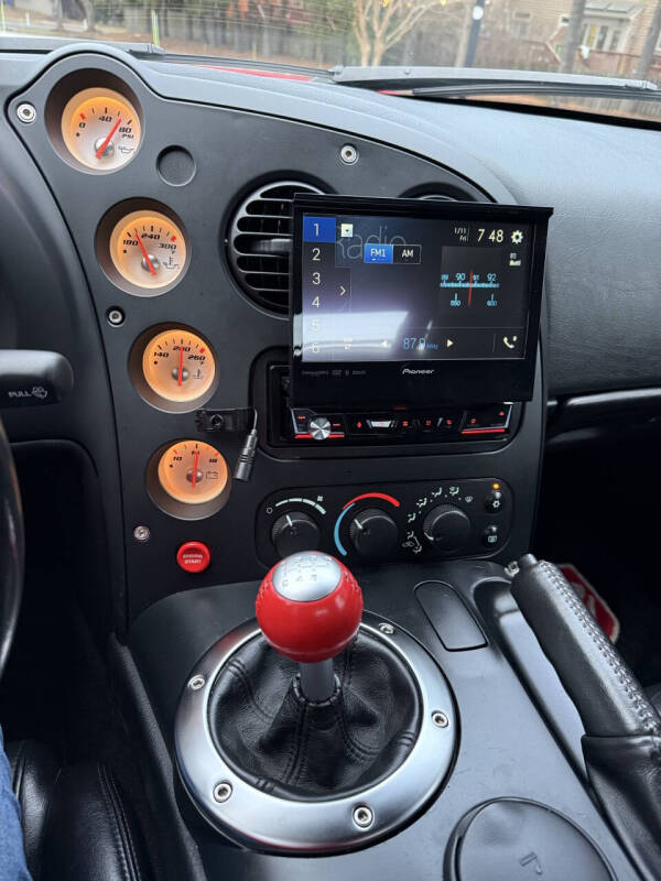 2003 Dodge Viper SRT-10