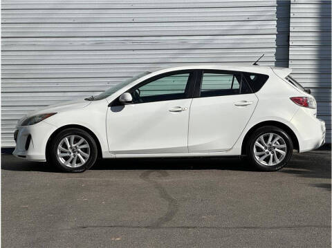 2013 Mazda MAZDA3 i Touring