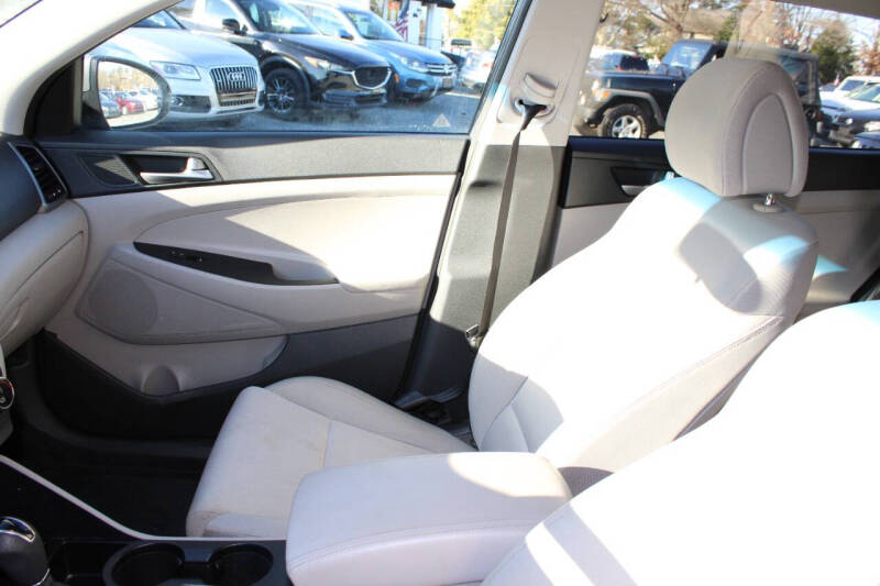 2016 Hyundai Tucson SE