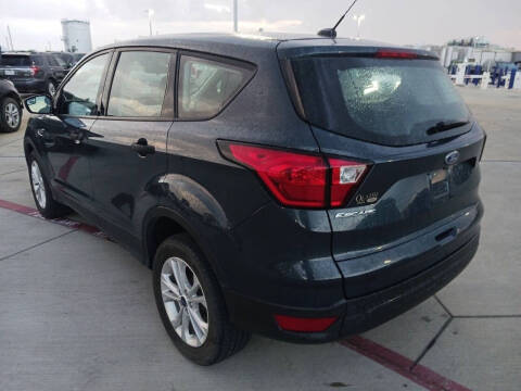 2019 Ford Escape S