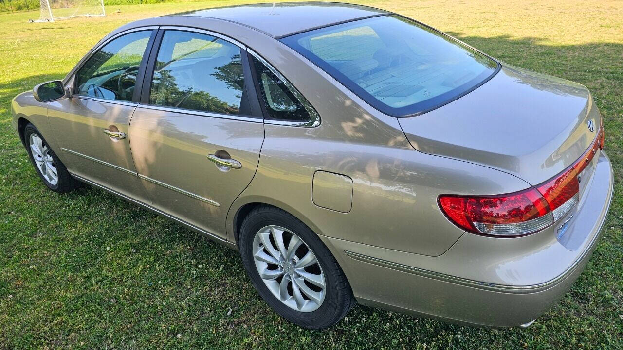 2006 Hyundai Azera for sale at South Norfolk Auto Sales in Chesapeake, VA