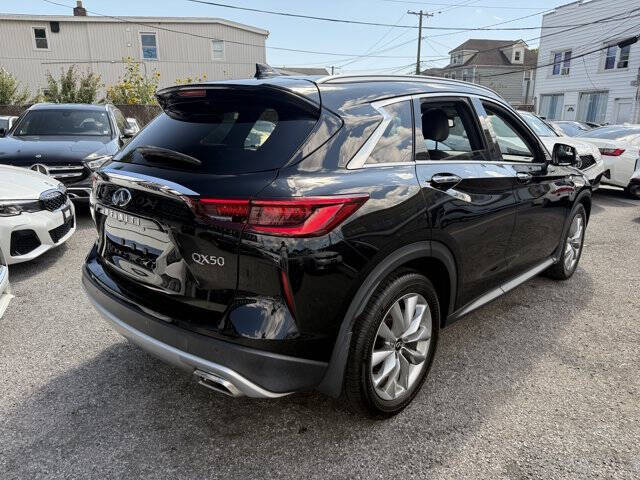 2022 Infiniti QX50 Luxe