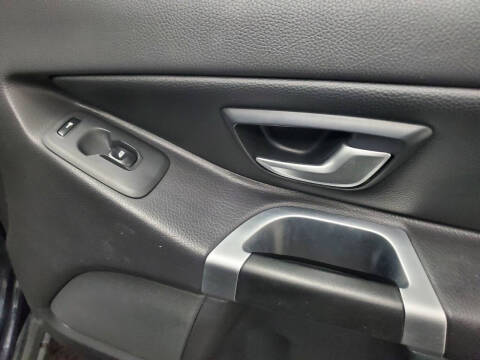 2012 Volvo XC90 3.2