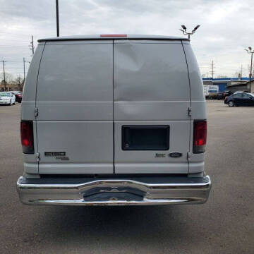2014 Ford E-Series E-150