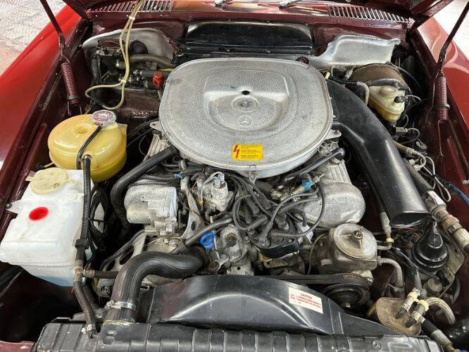 1982 Mercedes-Benz 380-Class 380 SL