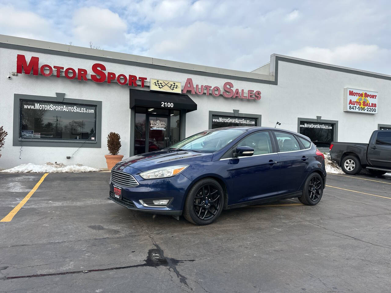 2016 Ford Focus Titanium 4dr Hatchback's photo