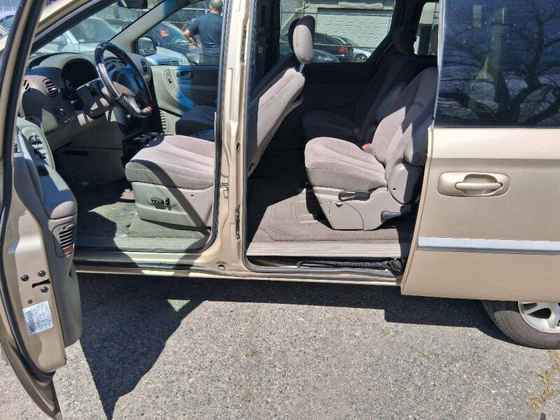 2001 Dodge Grand Caravan EX