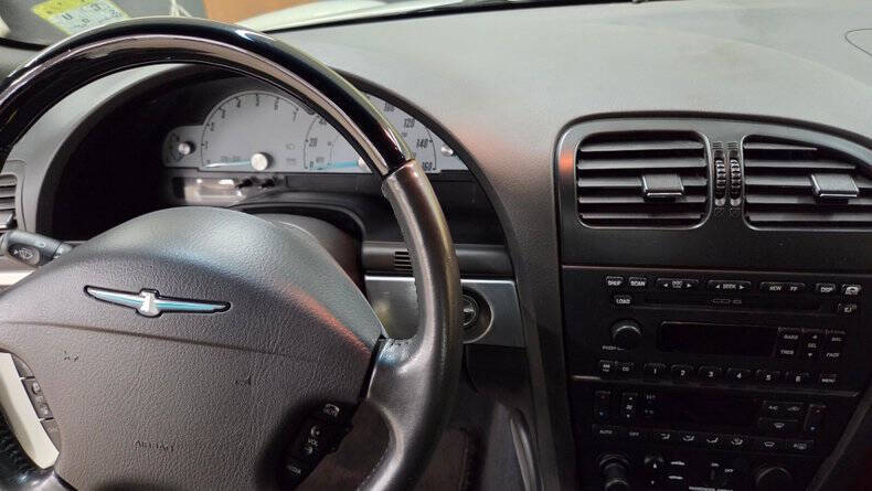 2002 Ford Thunderbird Deluxe