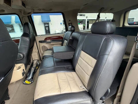 2005 Ford Excursion Eddie Bauer