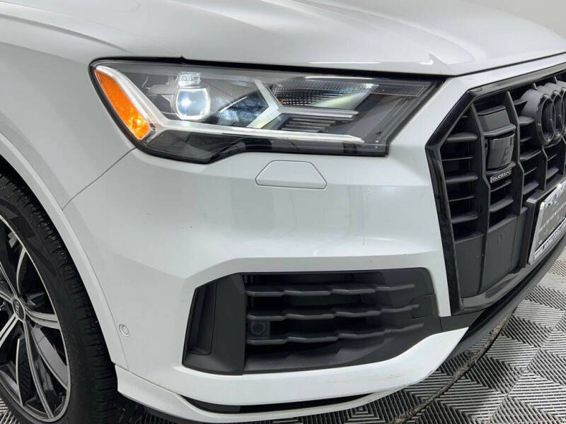 2022 Audi Q7 quattro Premium Plus 55 TFSI