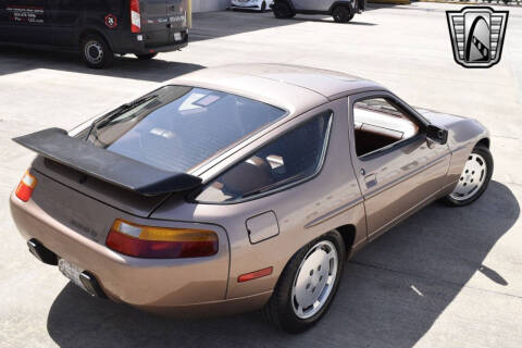 1988 Porsche 928 S4