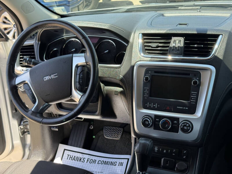 2015 GMC Acadia SLE-2