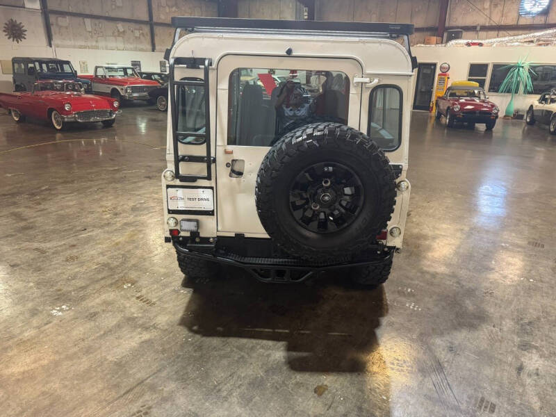 1990 Land Rover Defender