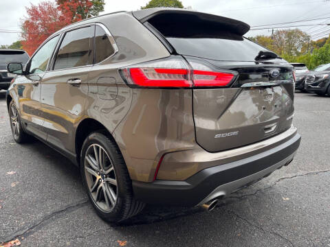 2019 Ford Edge Titanium