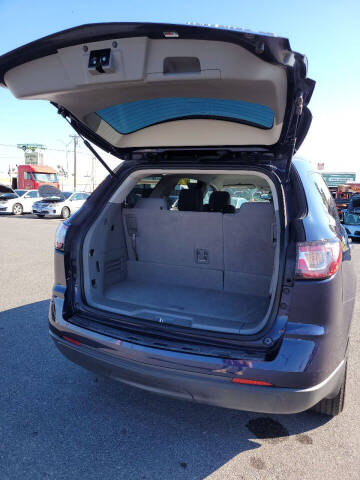 2015 Chevrolet Traverse LS