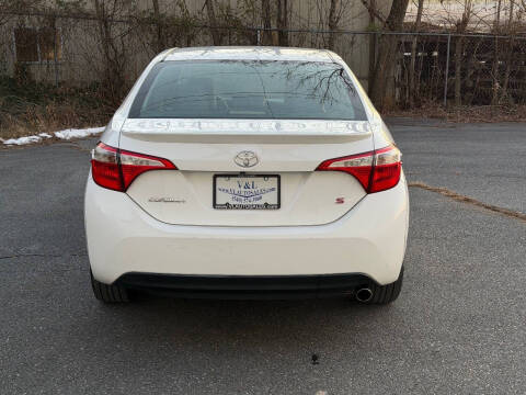 2016 Toyota Corolla S Plus