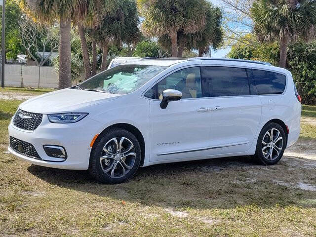 2026 Chrysler Pacifica Pinnacle
