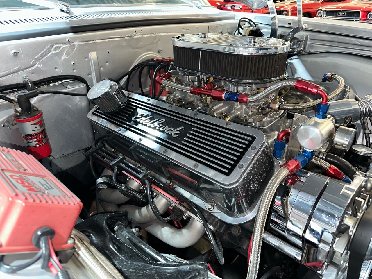 1965 Chevrolet Impala 18