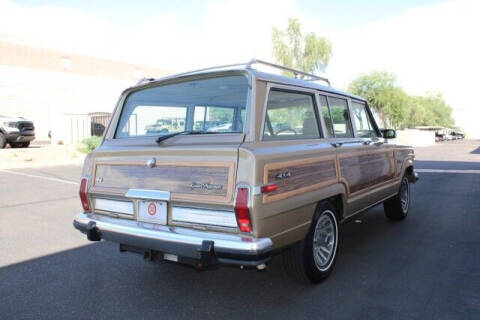 1990 Jeep Grand Wagoneer