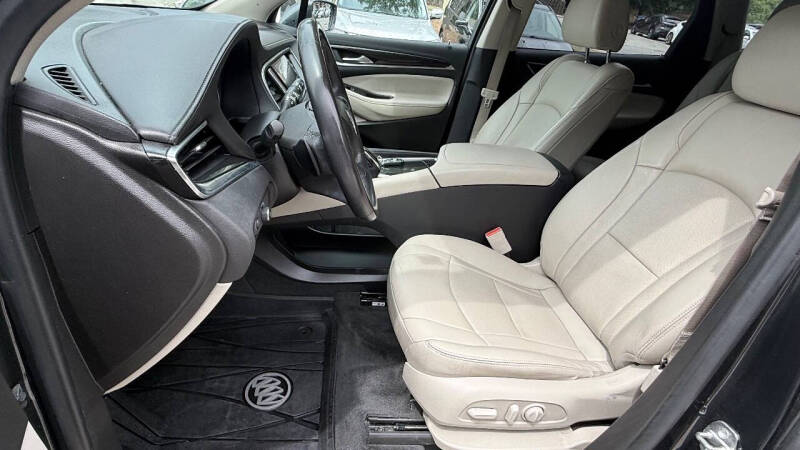 2019 Buick Enclave Essence