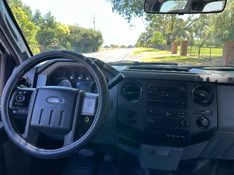 2011 Ford F-350 Super Duty XL