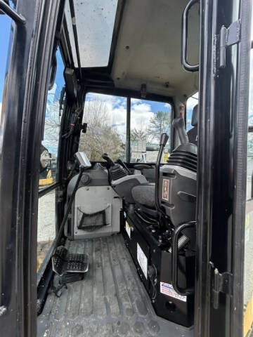 2016 Caterpillar 305e-2