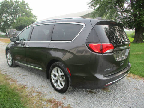 2018 Chrysler Pacifica Touring L Plus