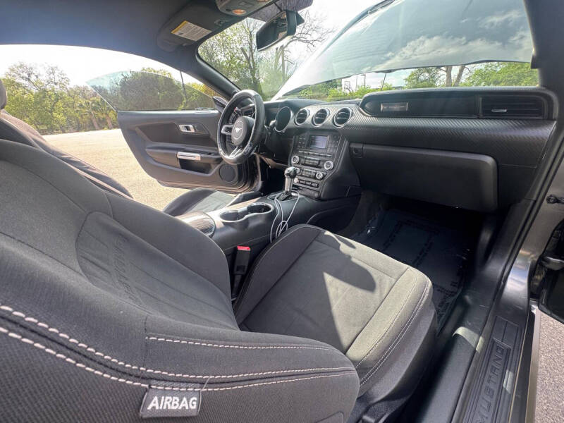 2018 Ford Mustang