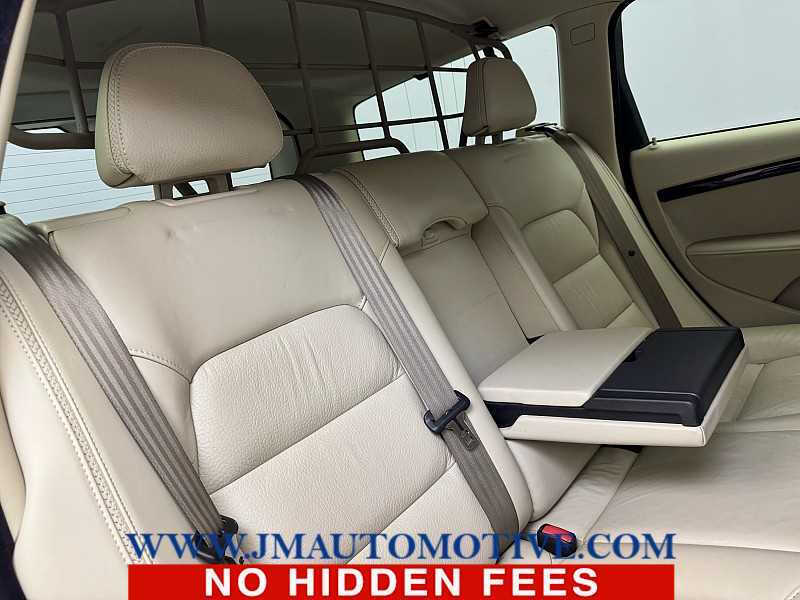 2012 Volvo XC70 T6 Platinum