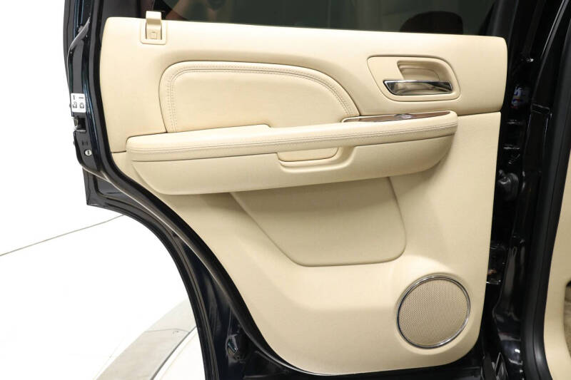 2012 Cadillac Escalade Premium