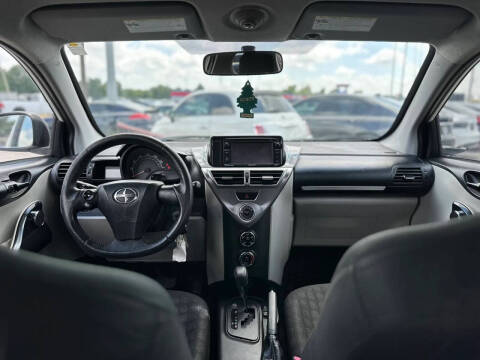 2014 Scion iQ