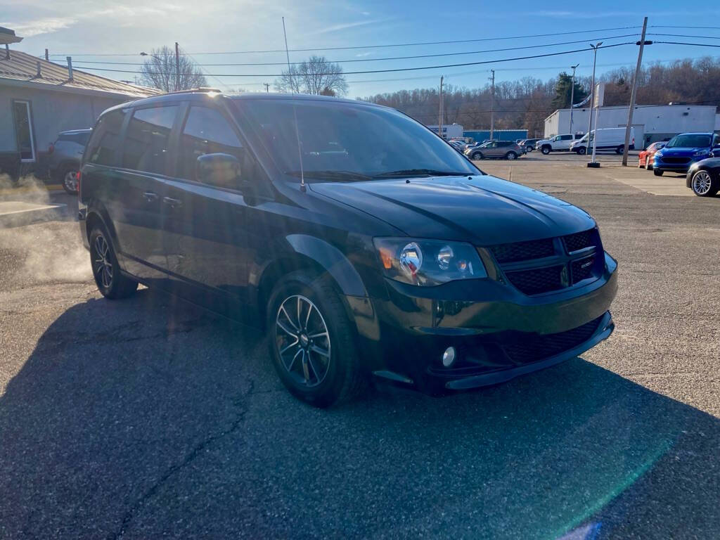 2019 Dodge Grand Caravan for sale at Cambridge Used Cars in Cambridge, OH