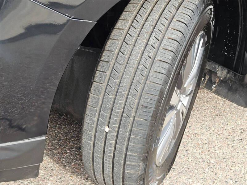 2020 Nissan Pathfinder S