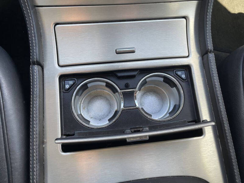 2013 Cadillac Escalade Platinum Edition